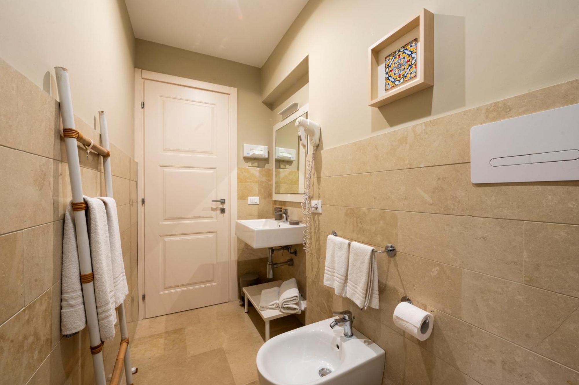 Le Mura - Charme Rooms Trapani Quarto foto